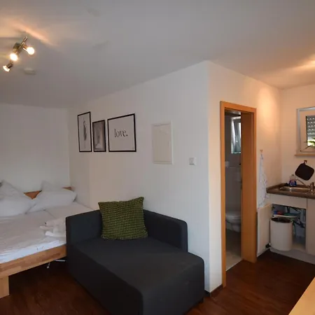 Apartment Nestwerk Komfort R23-12 - Balkon, Arbeitsplatz & Zentrumsnah *
